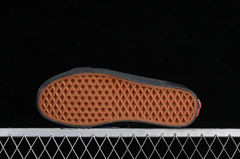 All Categories Vans Vans Series Vans Mid Vans China Vans TDC Sk8-Mid Reissue 83 Mg 2024 Spring and Summer Limited Edition Low-top Casual Sneakers VN000E7JM8M